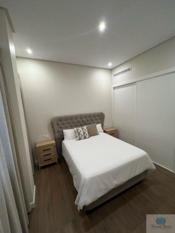 Venta de piso en Piso en Calle Ollería, Zona Puerto Deportivo, Fuengirola, Fuengirola
thumbnail 3