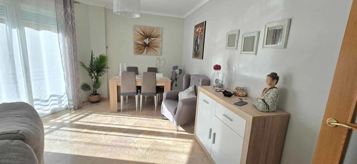 Sale of apartment in Piso en Centro Ciudad, Fuengirola, Fuengirola
photo 2