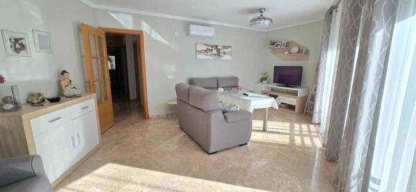 Sale of flat in Piso en Centro Ciudad, Fuengirola, Fuengirola
thumbnail 2