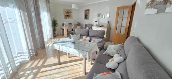 Sale of flat in Piso en Centro Ciudad, Fuengirola, Fuengirola
 photo 4