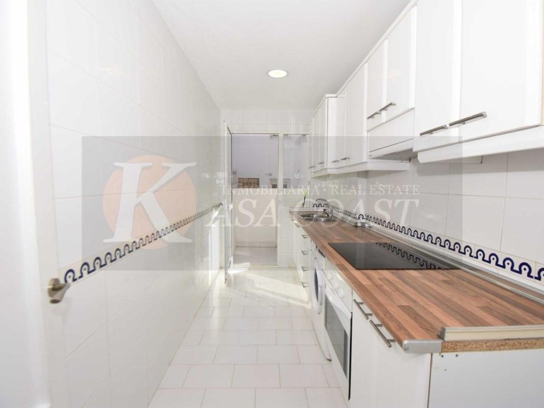 Sale of apartment in Piso en Zona Puerto Deportivo, Fuengirola, Fuengirola
photo 4