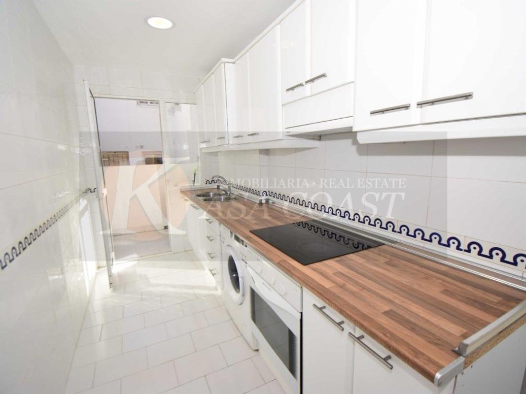 Sale of apartment in Piso en Zona Puerto Deportivo, Fuengirola, Fuengirola
photo 5