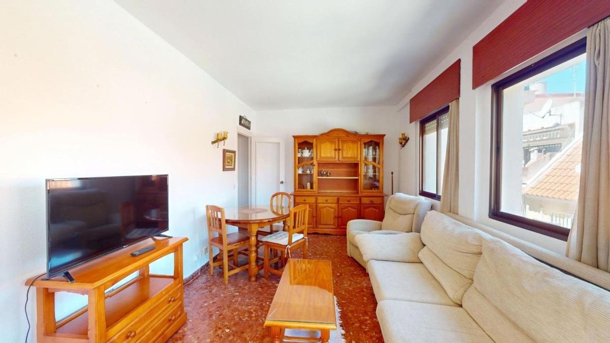 Sale of apartment in Piso en Calle Moncayo, Zona Puerto Deportivo, Fuengirola, Fuengirola
 photo 5