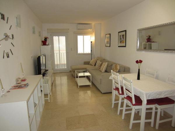 Venta de piso en Piso en Zona Puerto Deportivo, Fuengirola, Fuengirola
photo 1