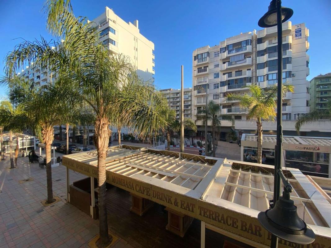 Sale of apartment in Piso en Calle Lamo de Espinosa, 3, Zona Puerto Deportivo, Fuengirola, Fuengirola
photo 1