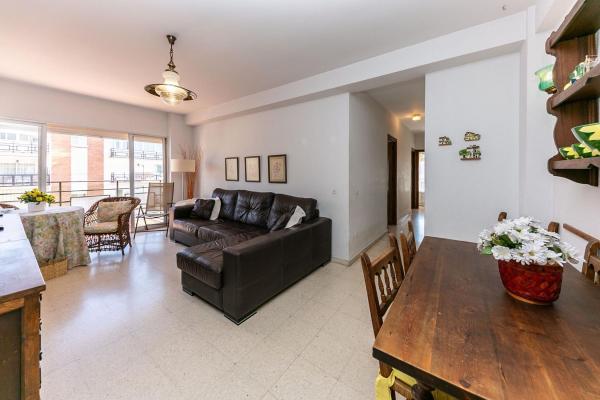 Venta de piso en Piso en Calle Hermanos Pinzón, 4, Zona Puerto Deportivo, Fuengirola, Fuengirola
thumbnail 2