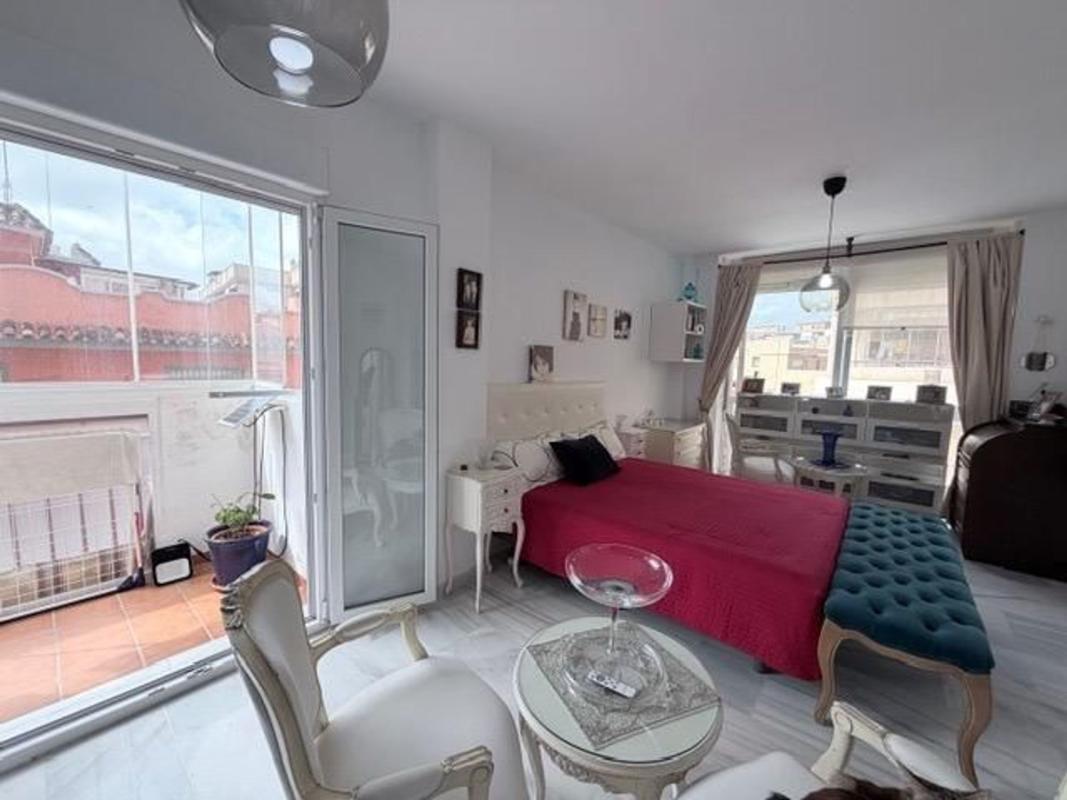 Venta de piso en Piso en Camino de Santiago, Centro Ciudad, Fuengirola, Fuengirola
photo 5