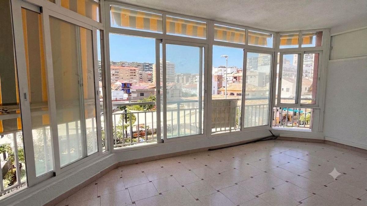 Venta de piso en Piso en Antonio Machado, 8, Los Boliches, Fuengirola, Fuengirola
photo 3