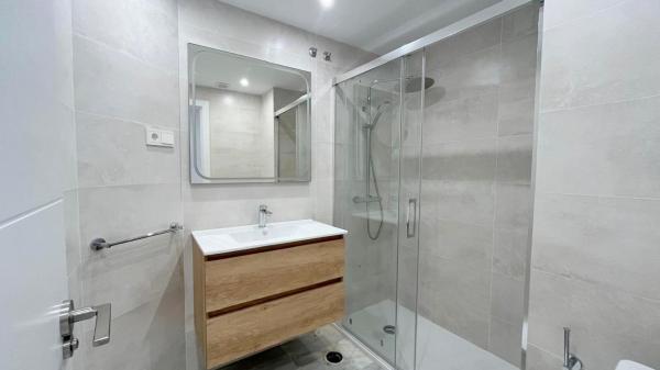 Venta de piso en Piso en Antonio Machado, 8, Los Boliches, Fuengirola, Fuengirola
 photo 4