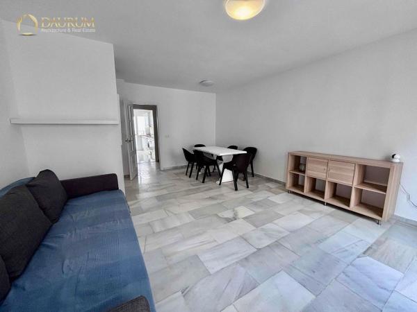 Venta de piso en Piso en Calle Miguel de Cervantes, Zona Puerto Deportivo, Fuengirola, Fuengirola
 photo 4