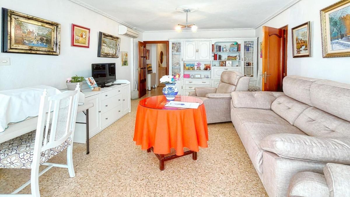 Sale of apartment in Piso en Calle Tordo, Centro Urbano, Benidorm, Benidorm
photo 1