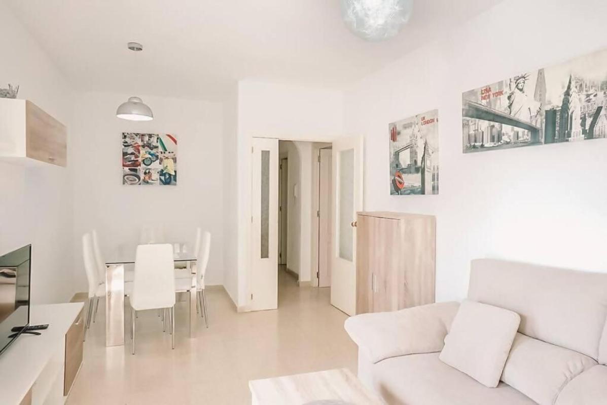 Venta de piso en Piso en Calle Domingo Ortega, 21, Los Boliches, Fuengirola, Fuengirola
 photo 2
