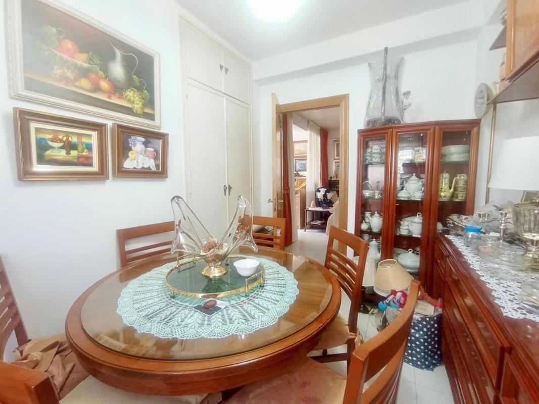 Venta de piso en Piso en Avenida de Cuenca, Playa de Levante, Benidorm, Benidorm
photo 5
