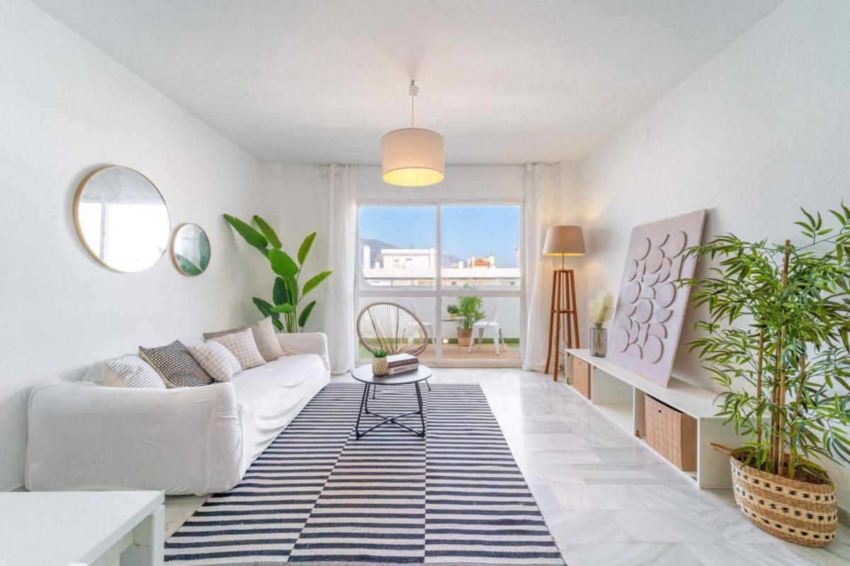 Venta de piso en Piso en Barrio centro, Zona Puerto Deportivo, Fuengirola, Fuengirola
photo 3