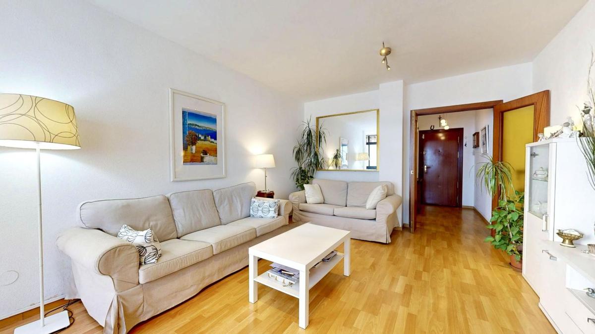 Продажа квартиры на Piso en Avenida de las Gaviotas, Las Gaviotas, Fuengirola, Фуэнхирола
photo 4