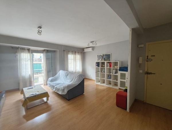 Venta de piso en Piso en Calle Algar, Plà del Bon Repòs-La Goteta, Alicante / Alacant, Alicante / Alacant
photo 1