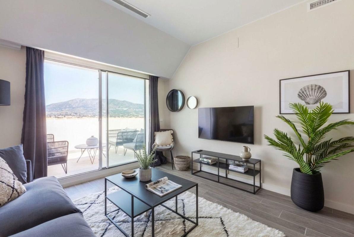 Продажа пентхауса на Ático en Ronda Sol Villas, Zona Sohail, Fuengirola, Фуэнхирола photo 4