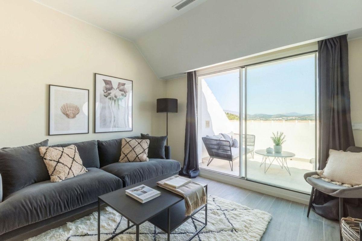 Продажа пентхауса на Ático en Ronda Sol Villas, Zona Sohail, Fuengirola, Фуэнхирола photo 5