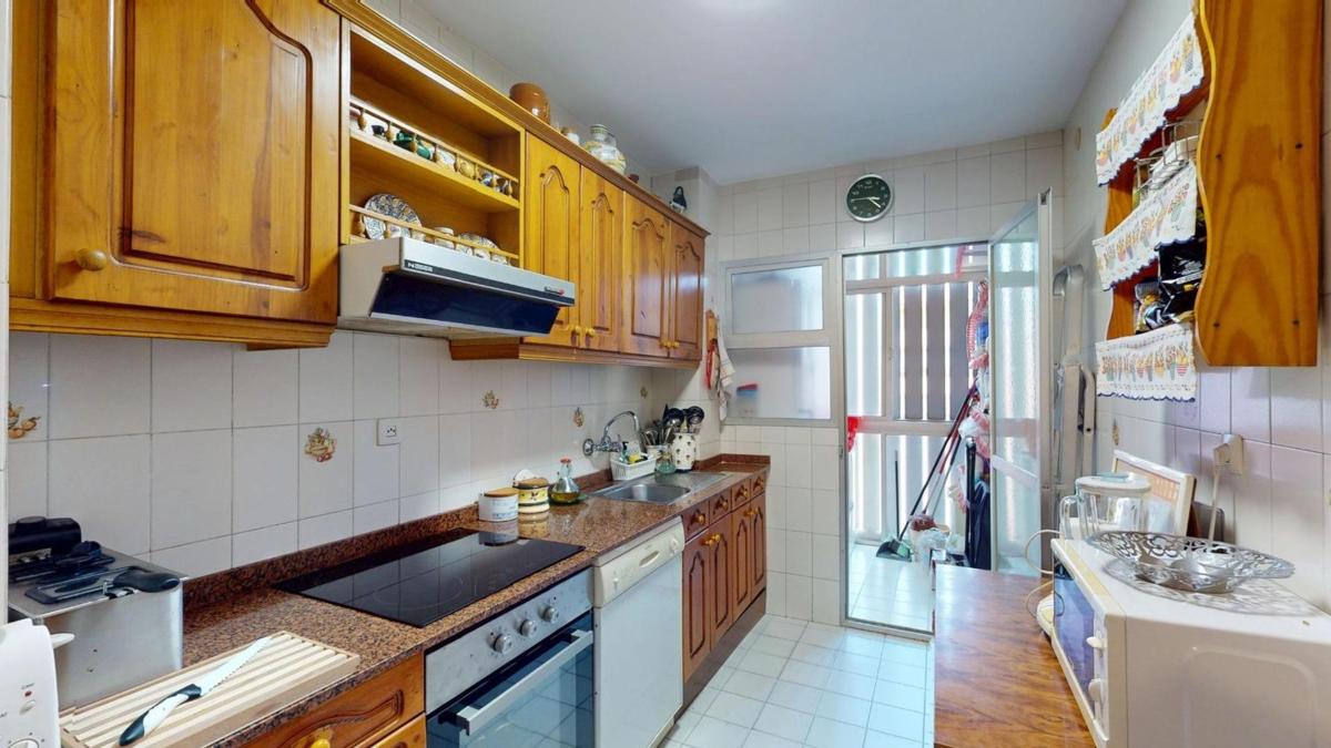 Продажа квартиры на Piso en Calle Rodrigo de Triana, Centro Ciudad, Fuengirola, Фуэнхирола
photo 4