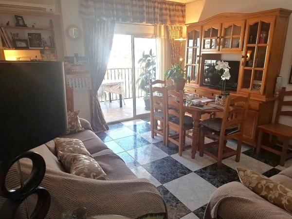 Venta de piso en Piso en Calle Alfonso XIII, Zona Puerto Deportivo, Fuengirola, Fuengirola
 photo 4