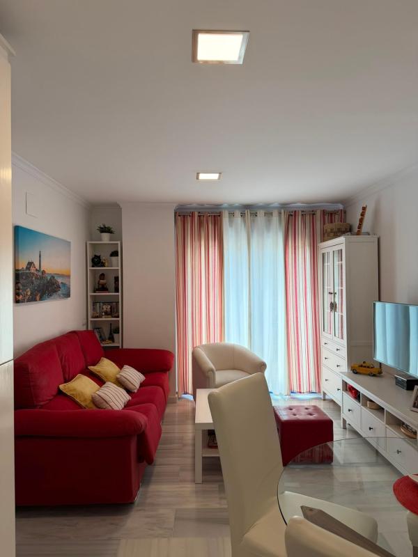 Venta de piso en Piso en Calle Torremolinos, 1, Los Boliches, Fuengirola, Fuengirola
photo 1
