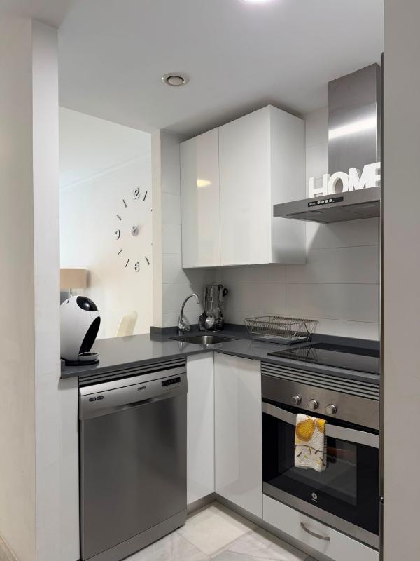 Venta de piso en Piso en Calle Torremolinos, 1, Los Boliches, Fuengirola, Fuengirola
photo 5