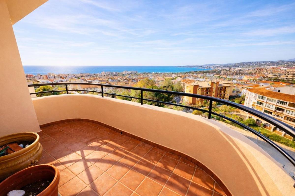 Sale of apartment in Piso en Chumberas Las, Los Pacos, Fuengirola, Fuengirola
photo 1