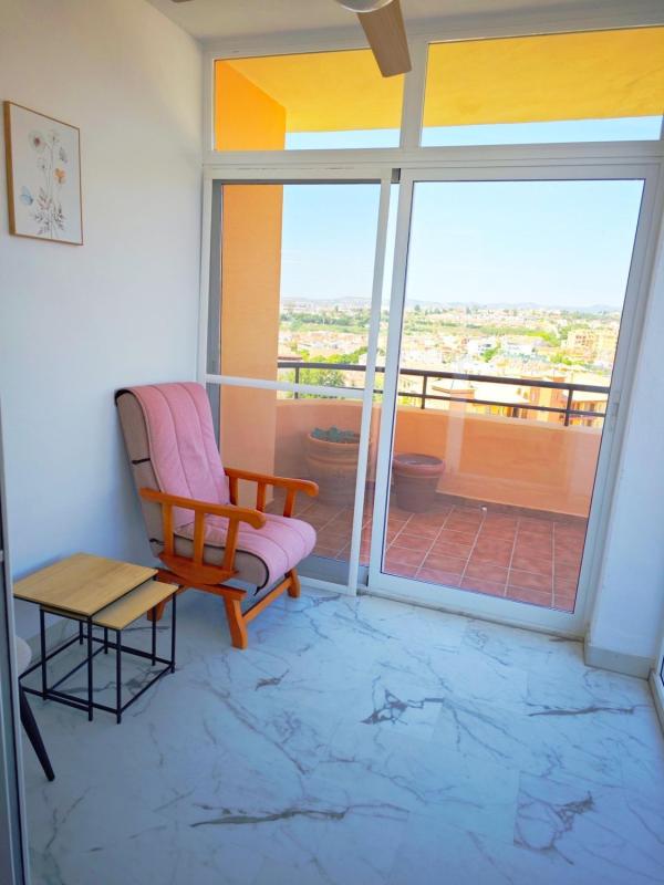 Sprzedaż mieszkania w Piso en Calle Chumbera, Los Pacos, Fuengirola, Fuengirola
photo 3