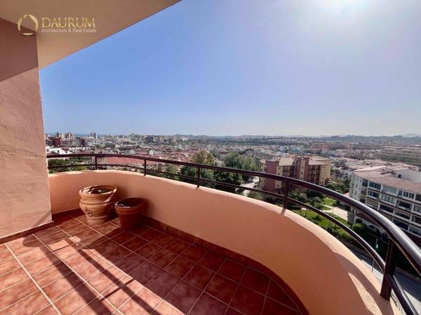 Sprzedaż mieszkania w Piso en Calle Chumbera, Los Pacos, Fuengirola, Fuengirola
photo 1