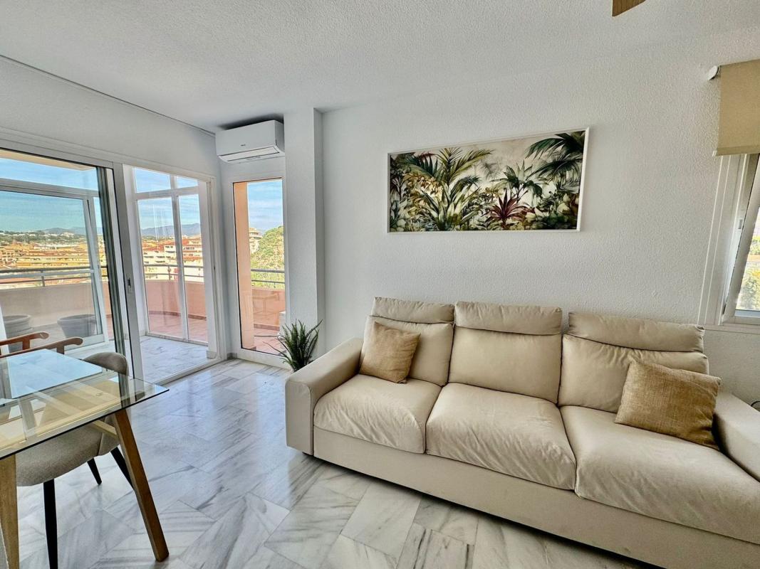 Venta de piso en Piso en Calle Chumbera s/n, Los Pacos, Fuengirola, Fuengirola
photo 2