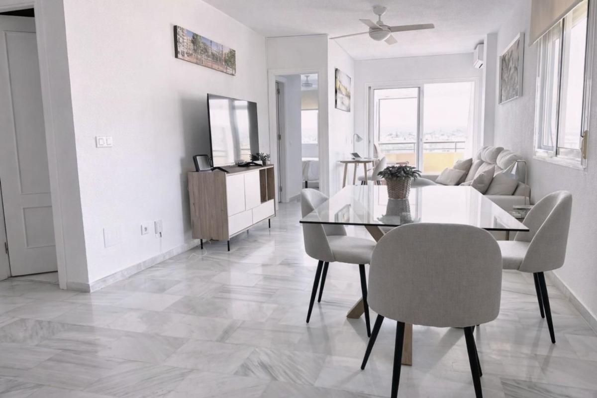 Продажа квартиры на Piso en Los Pacos, Fuengirola, Фуэнхирола
 photo 3