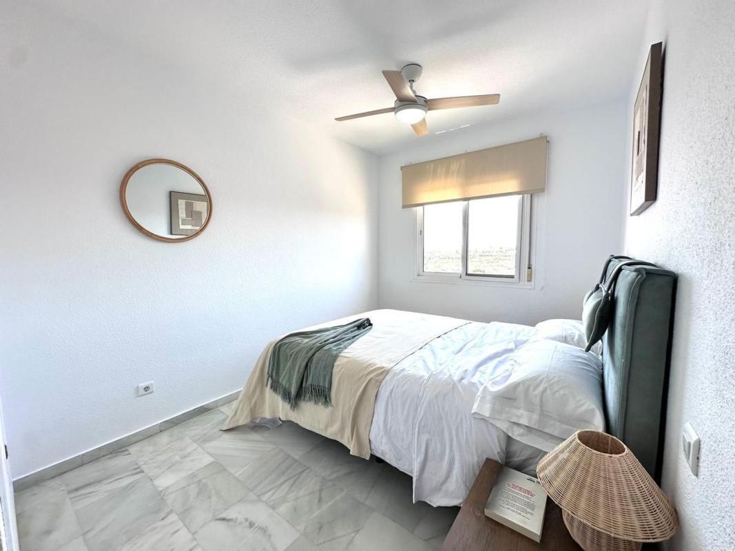 Sale of apartment in Piso en Los Pacos, Fuengirola, Fuengirola
photo 4