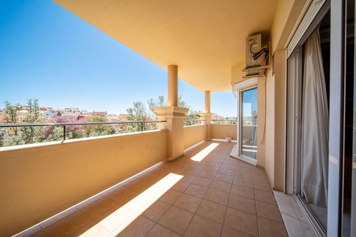 Venta de piso en Piso en Calle Triguero, 27, Los Pacos, Fuengirola, Fuengirola
photo 1