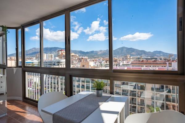Penthouse for sale at Ático en Sol Playa, 5, Zona Puerto Deportivo, Fuengirola, Fuengirola thumbnail 1