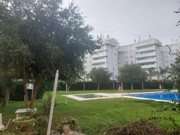 Sale of flat in Piso en Avenida Miramar, Zona Sohail, Fuengirola, Fuengirola
photo 1