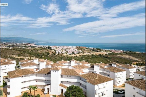 Venta de piso en Piso en Calle Chumbera, Torreblanca del Sol, Fuengirola, Fuengirola
thumbnail 1