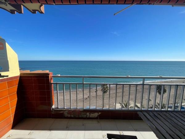 Venta de piso en Piso en Zona Puerto Deportivo, Fuengirola, Fuengirola
photo 1