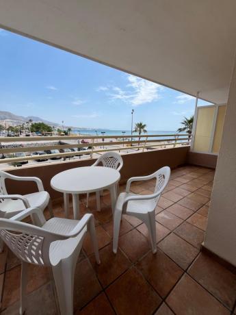 Venta de piso en Piso en Zona Puerto Deportivo, Fuengirola, Fuengirola
thumbnail 1