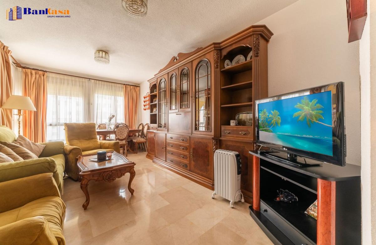 Sale of apartment in Piso en Zona Puerto Deportivo, Fuengirola, Fuengirola
photo 4