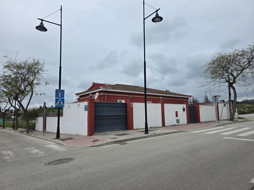 Propiedades en venta y alquiler en España photo 1