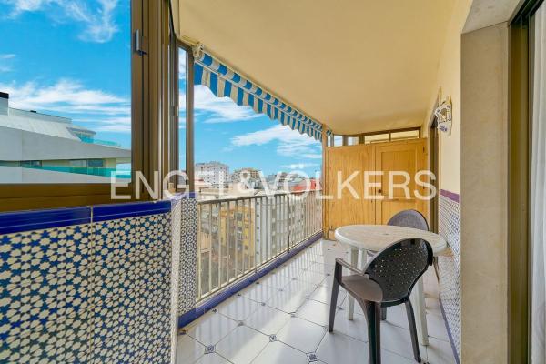 Venta de piso en Piso en Calle Martínez Catena, Zona Puerto Deportivo, Fuengirola, Fuengirola
thumbnail 3