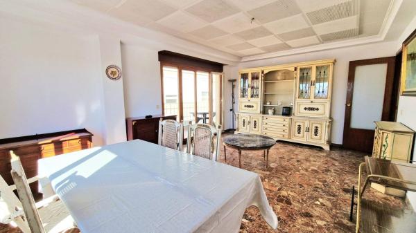 Sale of flat in Piso en Paseo Marítimo Rey de España, 12, Zona Puerto Deportivo, Fuengirola, Fuengirola
 photo 4