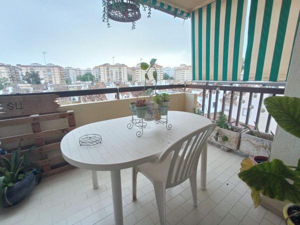Sale of flat in Piso en Calle Frascuelo, 8, Los Boliches, Fuengirola, Fuengirola
thumbnail 2