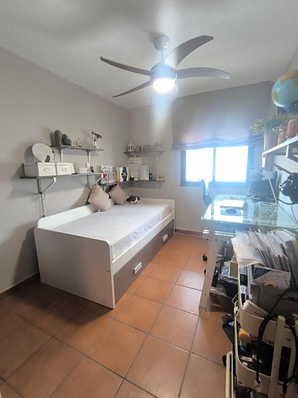 Продажа квартиры на Piso en Calle Feria de Abril s/n, Centro Ciudad, Fuengirola, Фуэнхирола
 photo 5
