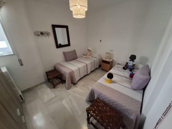 Venta de piso en Piso en Zona Puerto Deportivo, Fuengirola, Fuengirola
thumbnail 3