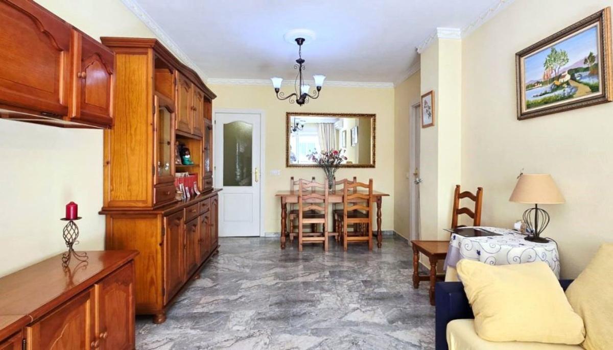 Venta de piso en Piso en Calle Molino De Viento, Zona Sohail, Fuengirola, Fuengirola
photo 4