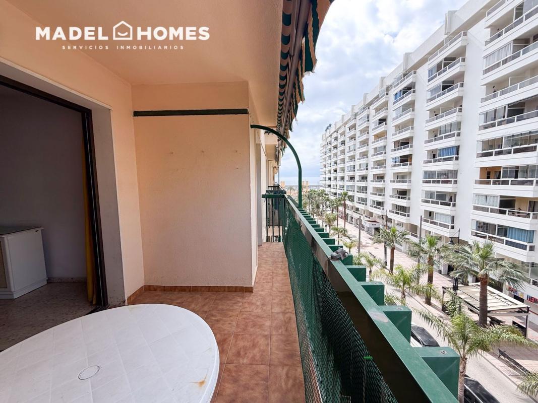 Sale of apartment in Piso en Calle Lamo de Espinosa, Zona Puerto Deportivo, Fuengirola, Fuengirola
photo 1