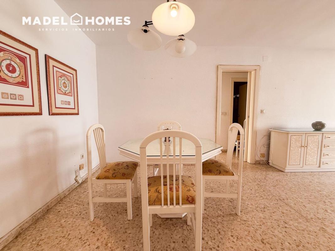 Sale of apartment in Piso en Calle Lamo de Espinosa, Zona Puerto Deportivo, Fuengirola, Fuengirola
photo 3