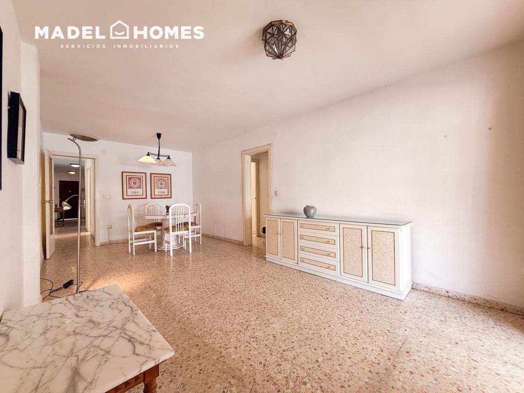 Sale of apartment in Piso en Calle Lamo de Espinosa, Zona Puerto Deportivo, Fuengirola, Fuengirola
photo 5