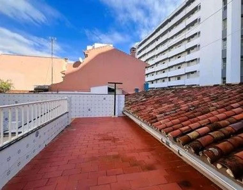 Venta de chalet adosado en Chalet adosado en Paseo Marítimo Rey de España, Zona Puerto Deportivo, Fuengirola , Fuengirola photo 3